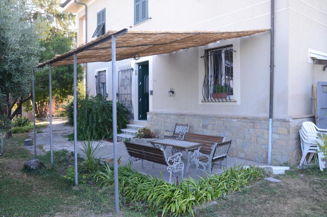Calicantus Bed And Breakfast Albenga Exterior photo